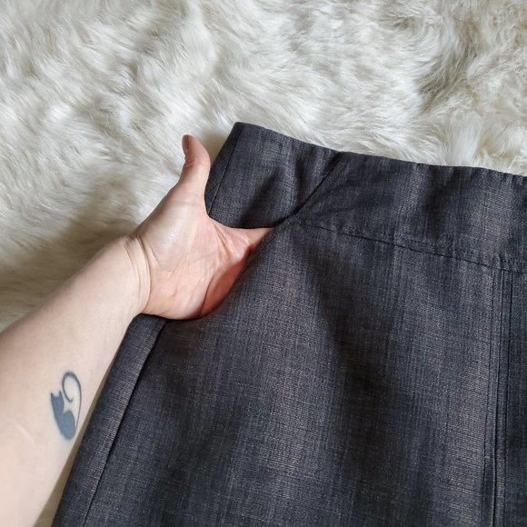 Magaschoni Collection Metallic Straight Skirt 6 - Picture 6 of 11